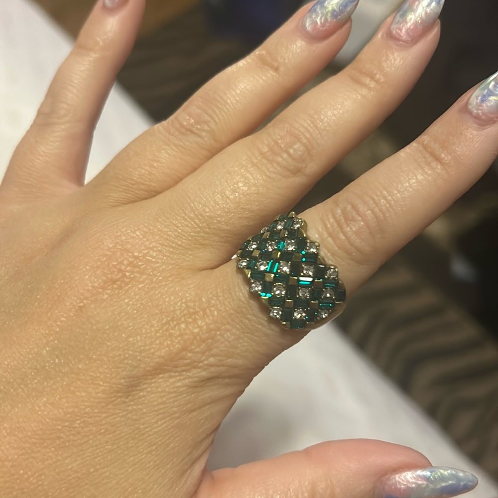LaVintage Gold & Green Cocktail Ring - 8